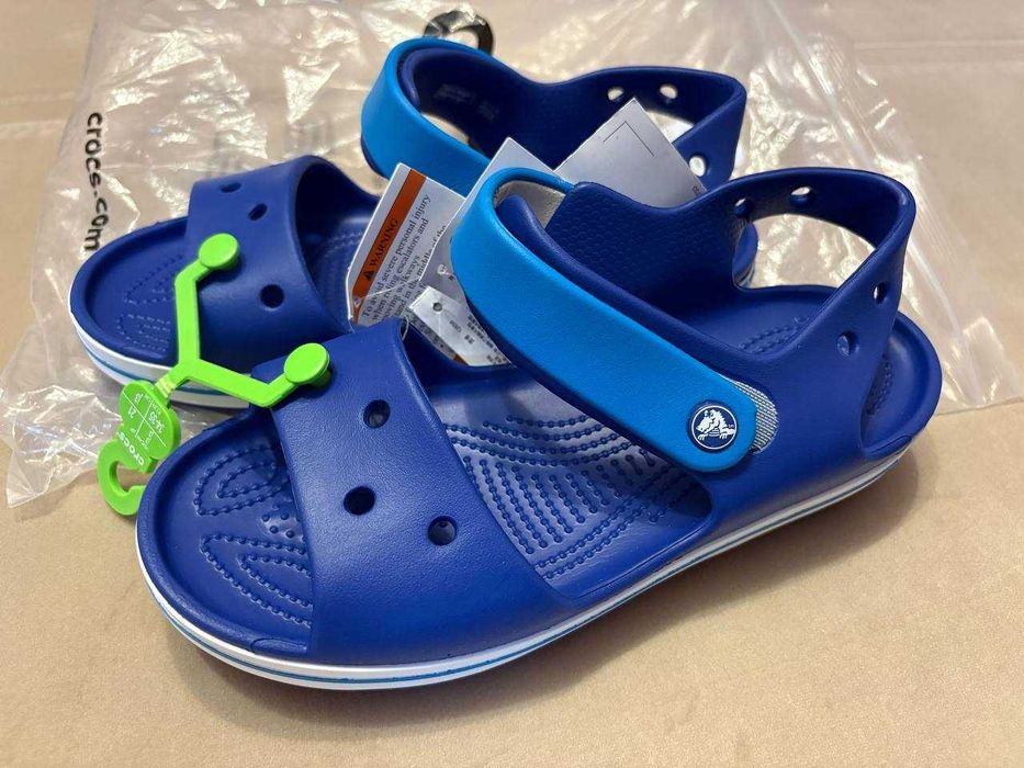 дитячі босоніжки сандалі crocs J3 22 см