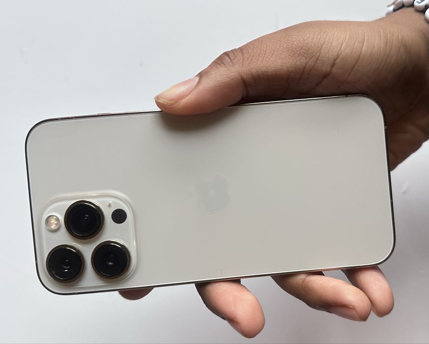 Iphone 13 pro 128gb em excelente estado-Bateria 77%