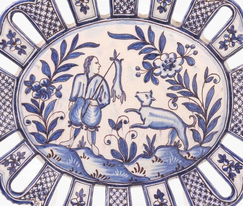 Grande travessa vazada da Fábrica de Sant'Anna anos 50