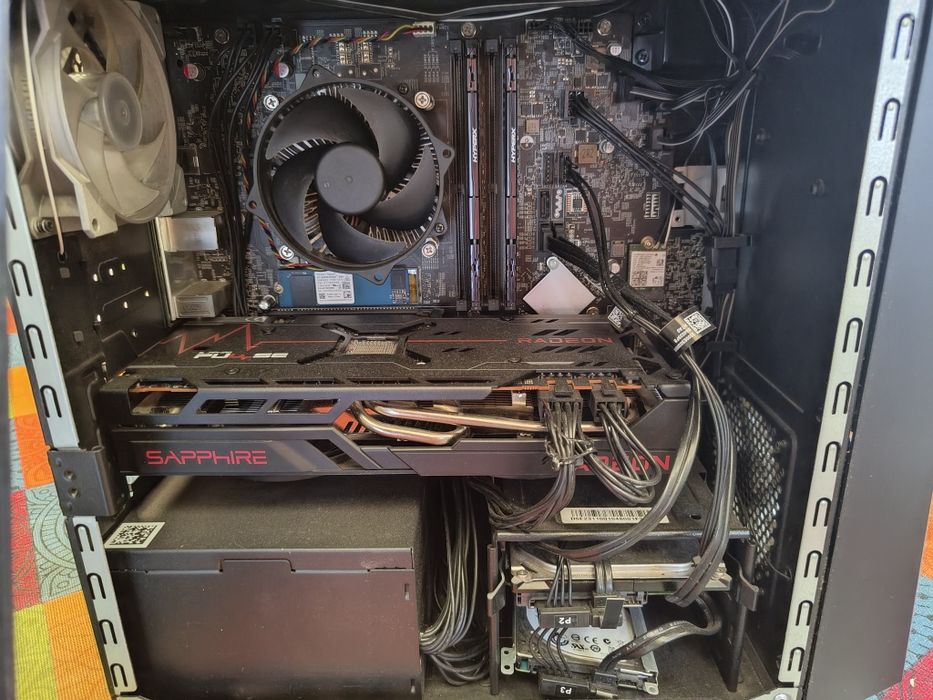 Torre Gaming Intel i5 - AMD Rx6700xt 12gb - 16gb ram - 1tb ssd m.2