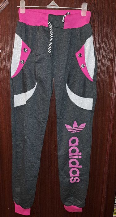 Спортивные штаны на девочку