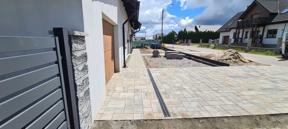 Układanie kostki brukowej