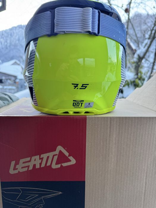 Мотошолом Leatt 7.5 V23 Комплект з Окулярами 4.5