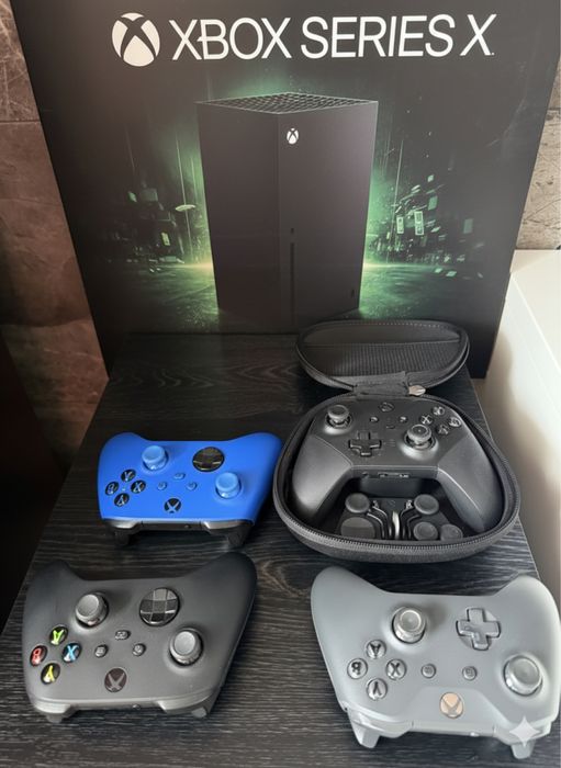 XBOX Series X. 3 pady +pad elite series 2 +1tb storage expansion