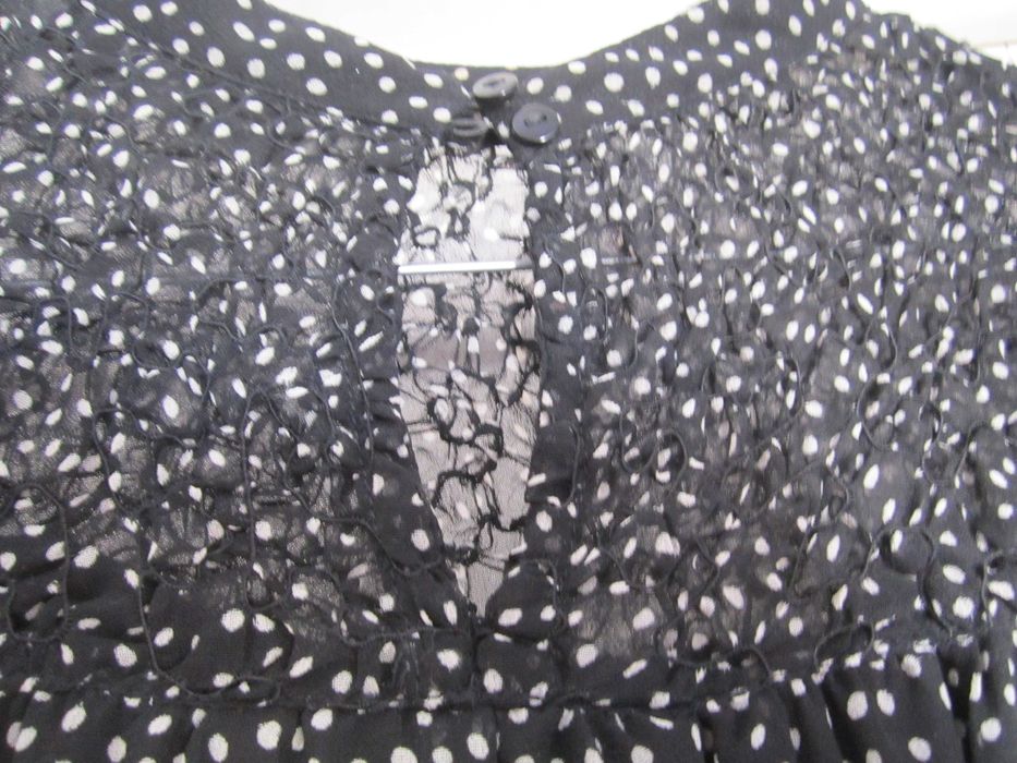 Vestido Zara Preto bolinhas brancas com forro midi, mangas em balão