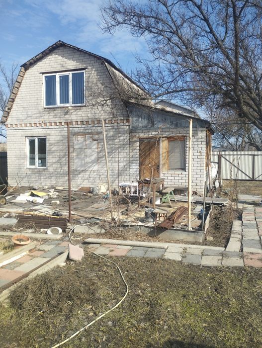 Продам дом -дачу в Новоселовке