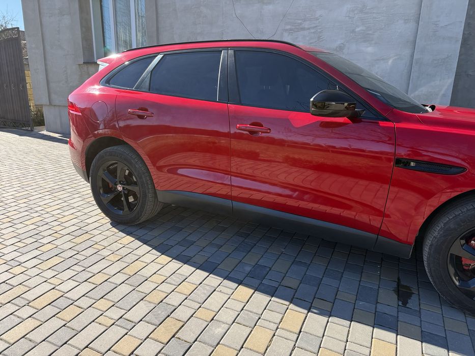Продам Jaguar F-Pace 2019