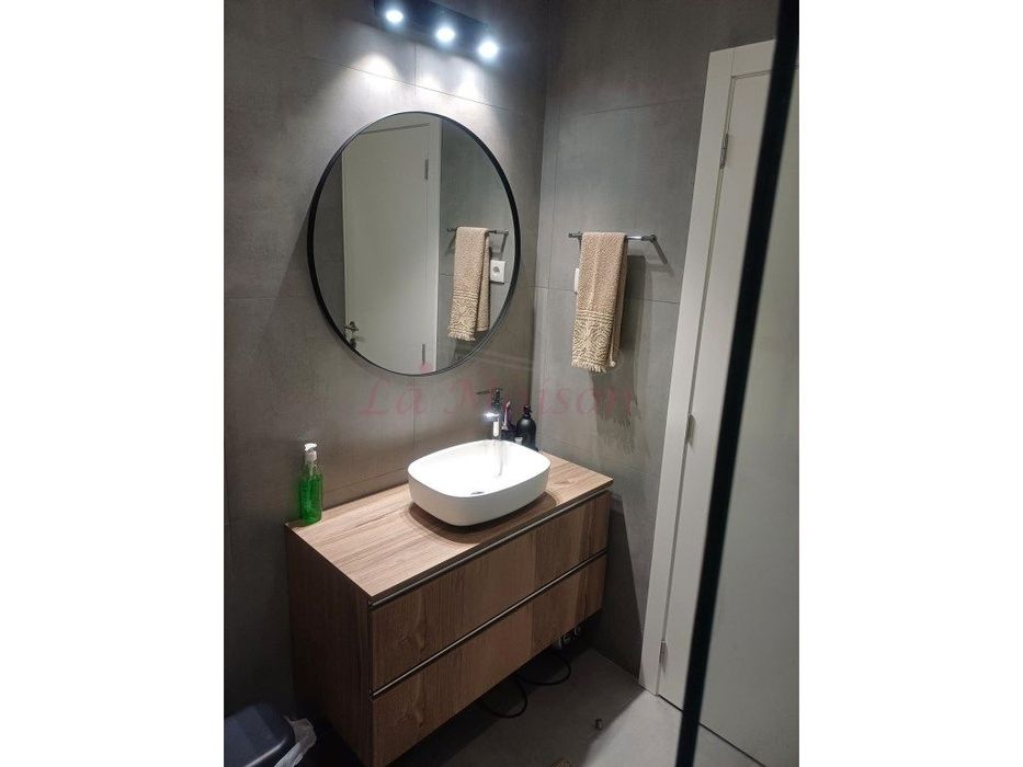 Apartamento T3 transformado em T2 em Odivelas