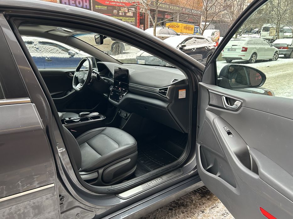 Hyunday Ionic Ultimate elektro 38 Kw
