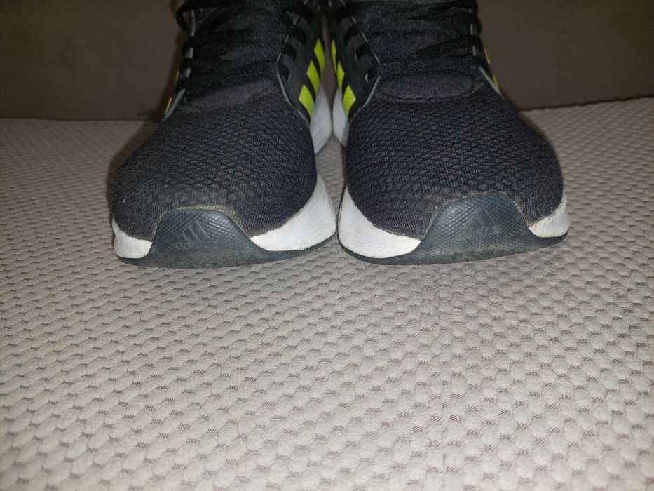Кросівки adidas стєлька 24.5 см. Оригінальні