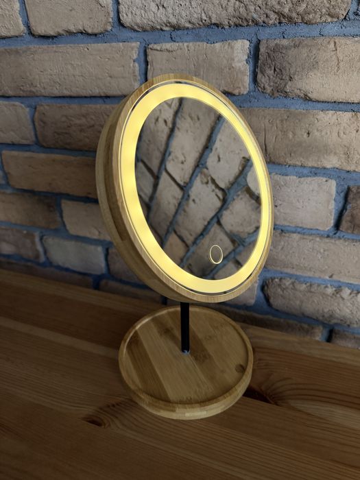 Lustro stojące bambusowe LED 3 tryby na USB