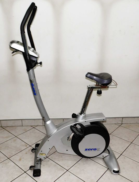 Rower stacjonarny , treningowy USB , wszelkie pomiary .