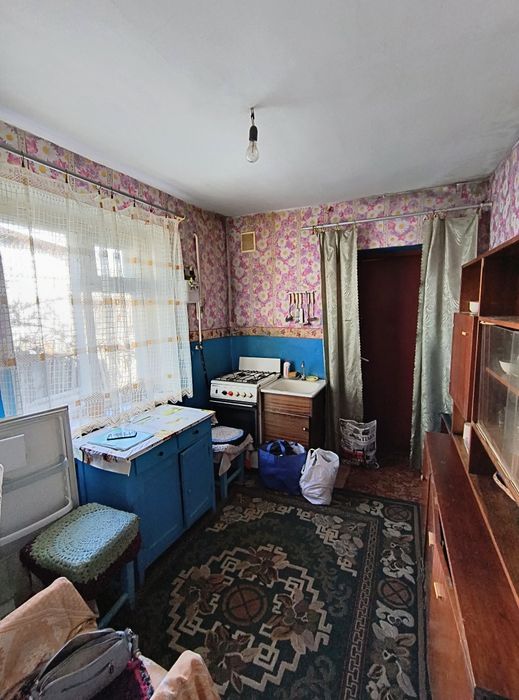 Продаж 1 кімнатної квартири під ремонт