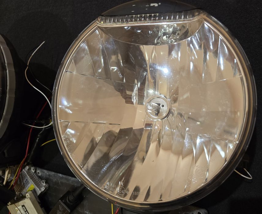 Додаткові фари Ксенон, протитуманки.