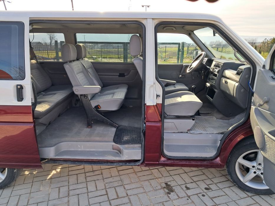 Vw Volkswagen Transporter T4 Caravelle 7os 2.5 TDI