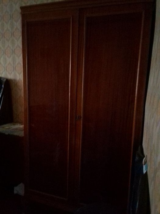 Продам шкаф з дерева