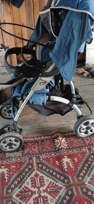 Продам дитячу коляску