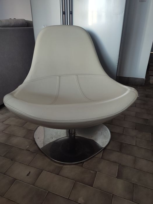 TIRUP Poltrona giratória