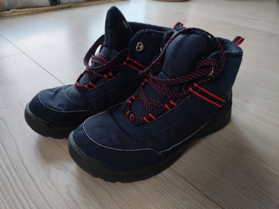 Buty zimowe r 38,