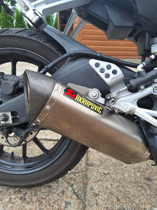 Yamaha YZF R125 Akrapovic
