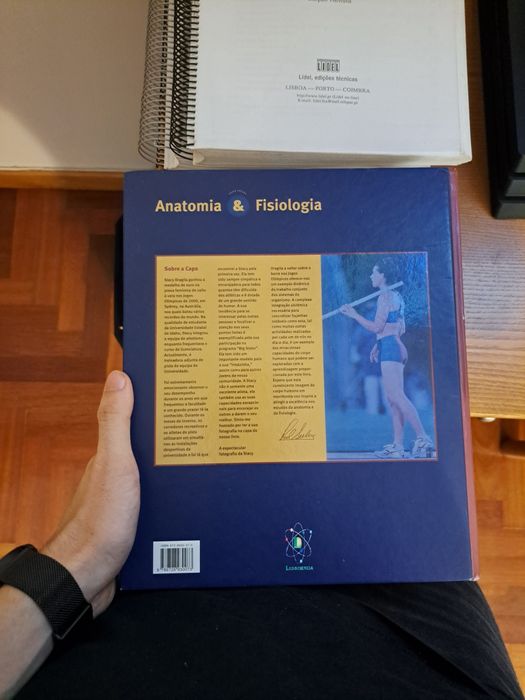 Livro Anatomia e Fisiologia Seeley 6°edição + Guia de estudos