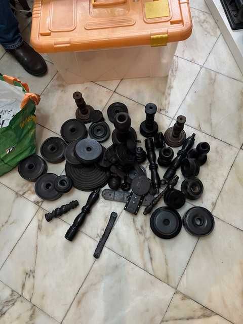 Several Blackwood Pieces508982240142970881