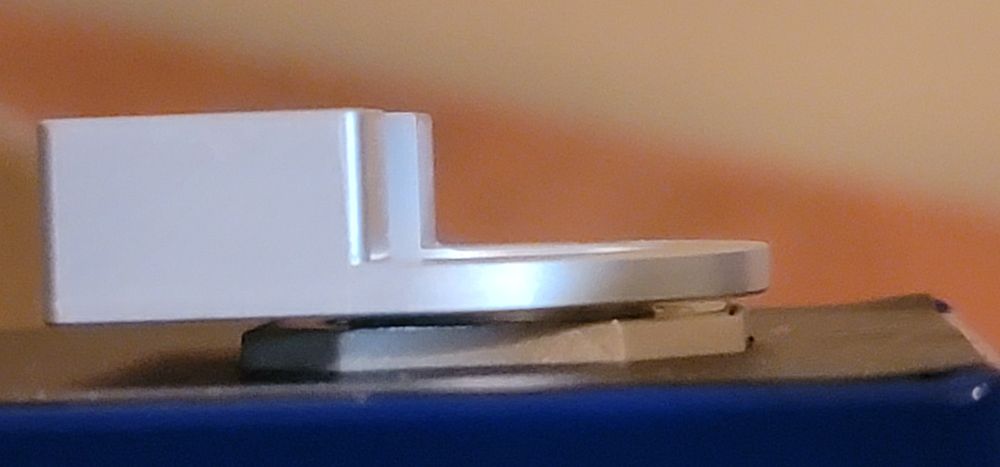 Комірки Ячейки EVE MB31, LF105, LF304, LF230