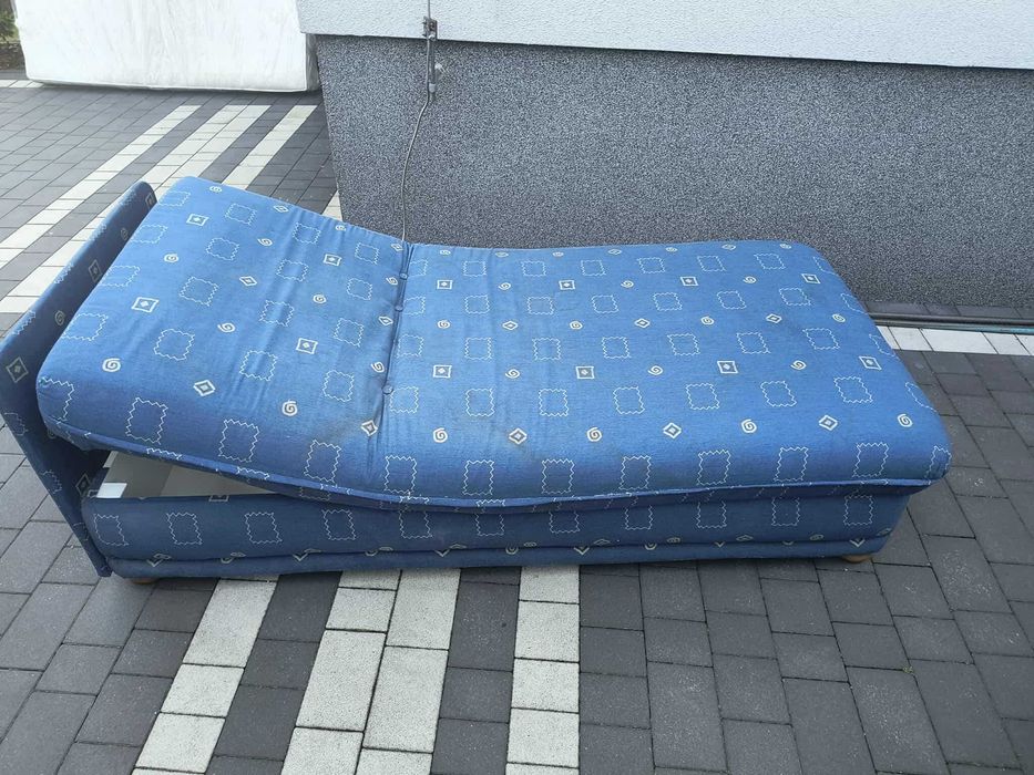 Tapczan do pokoju dziecięcego