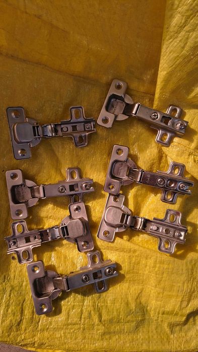 Zawiasy meblowe 7 sztuk