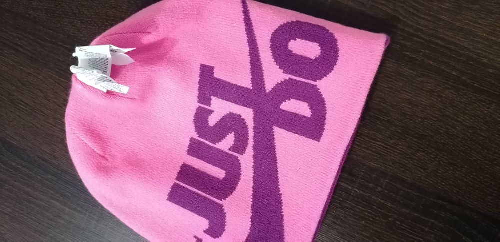 Czapka Nike Dwustronna Nowa z metka