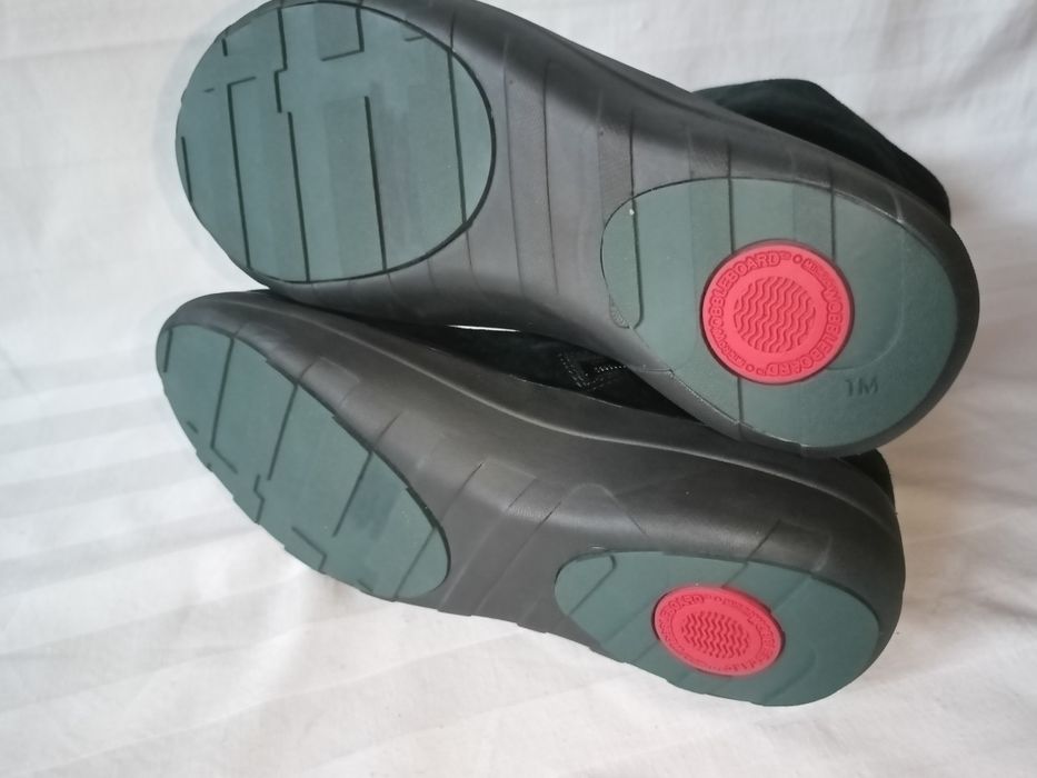 Fitflop roz. 39 / UK 6/ - dł.wkł. 25 cm- skóra- nowe