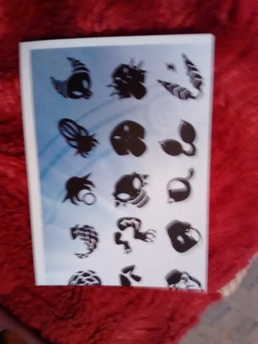 Cromos invizimals 2012437557342053355527