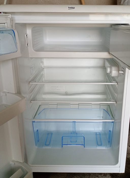 Sprzedam lodówkę