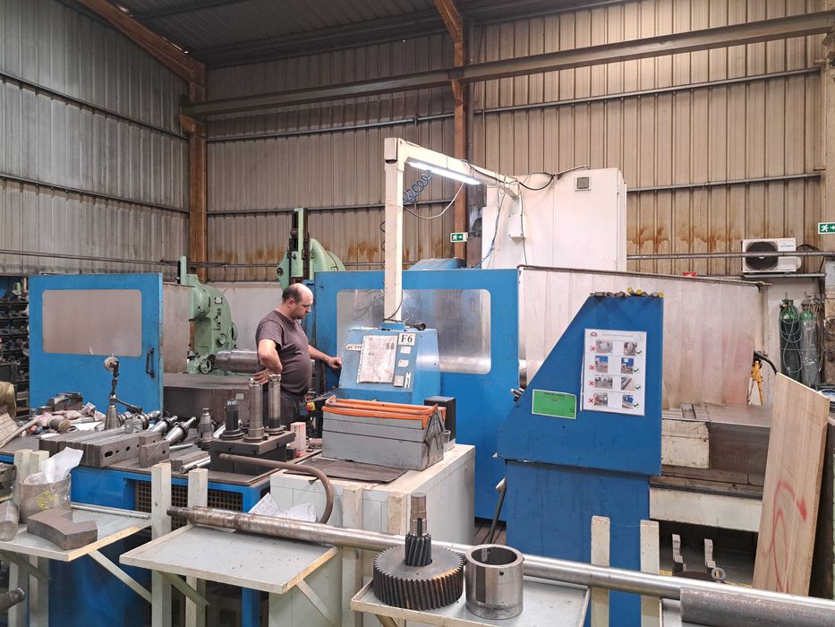 CNC Fresadora CME BF 05 #1588