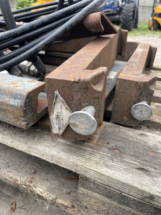 Paleciak widły do palet hydrauliczny przesów
