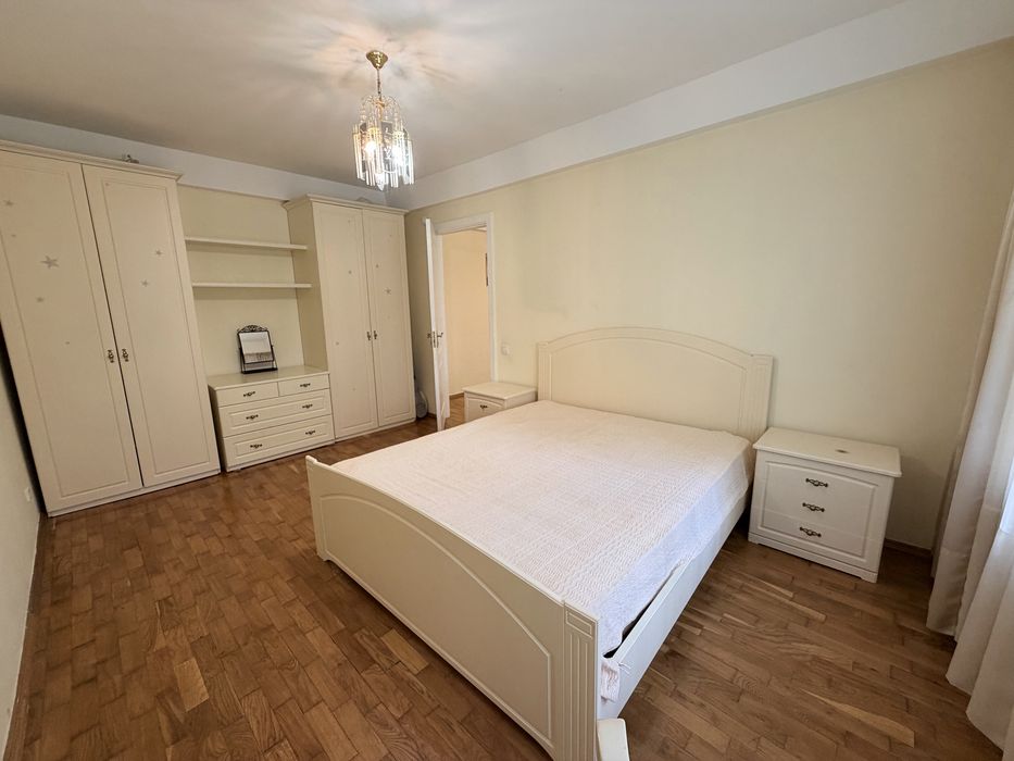 Продам 2к квартиру Печерский район Либідська Палац Украина В.Тютюнника 47