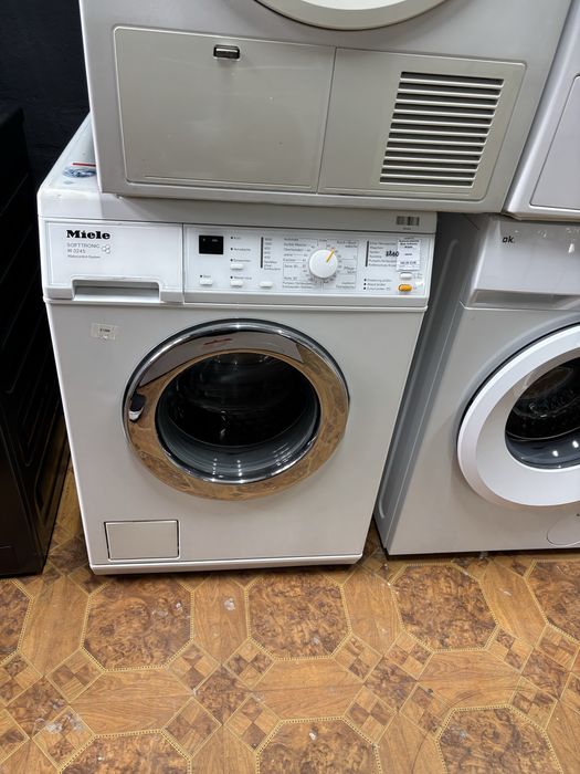 Чудовий стан , акція , доставка гарантія 3 місяці