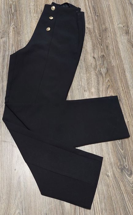 Spodnie czarne r.S