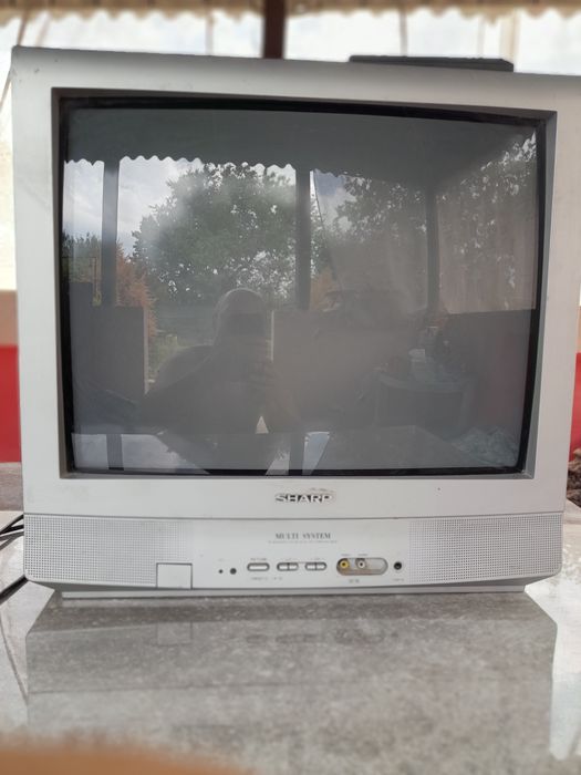 Телевизоры б.у..