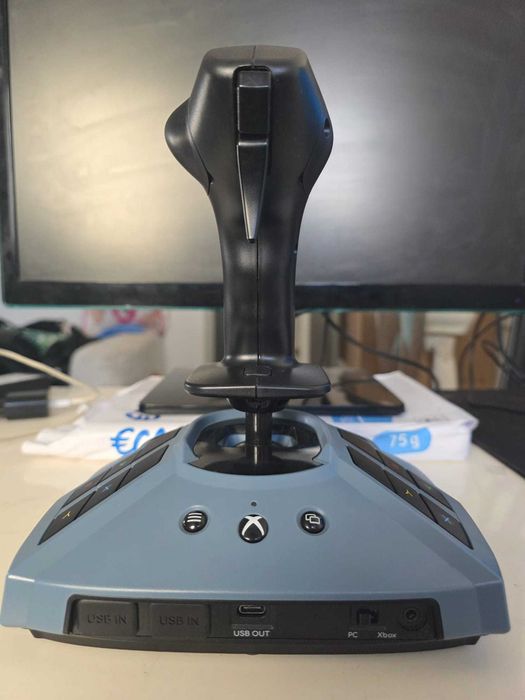 Joystick Thrustmaster Airbus Xbox/PC Como Novo