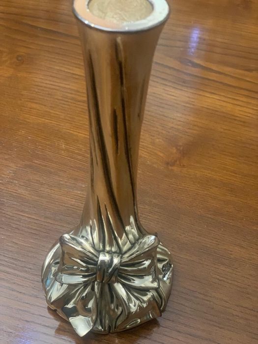 Jarras de prata e vidro