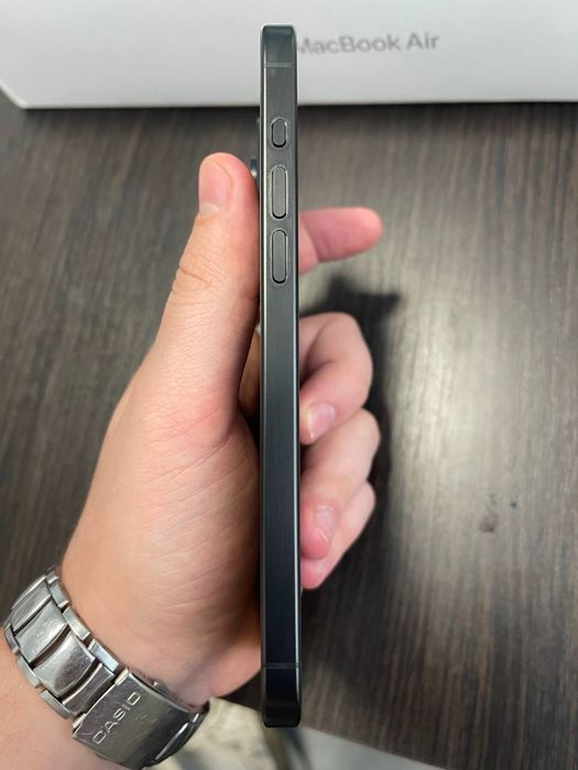 Продам IPhone 15 Pro Max 256 Esim Rsim