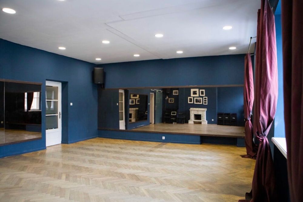 Sala do wynajęcia