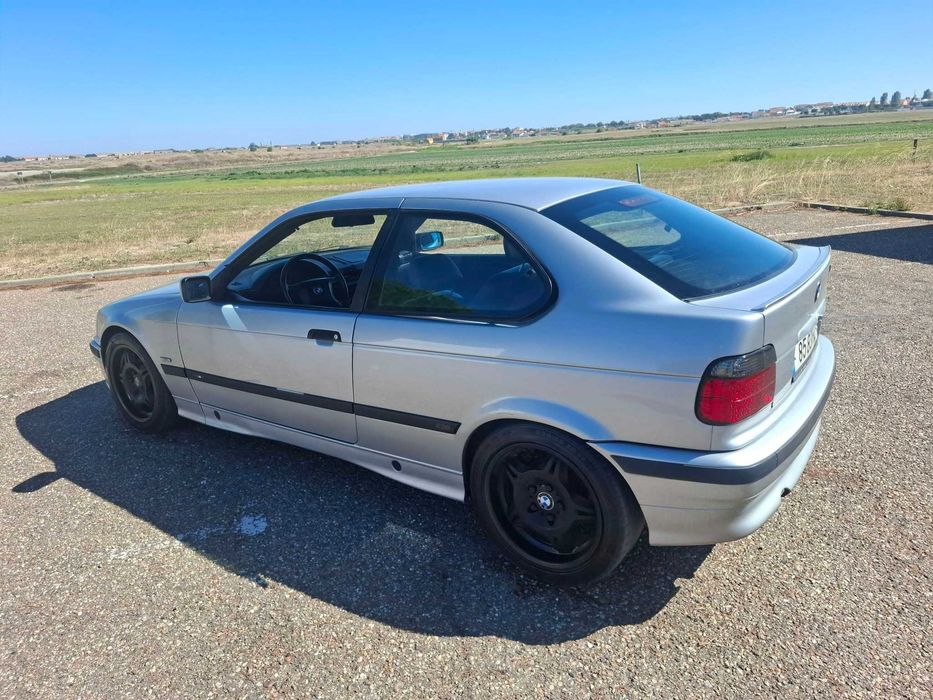 BMW E36 318tds Compact - Prata - Pack M - Jantes 17" - Clássico