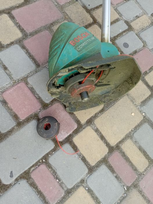 Тример Bosch combitrim