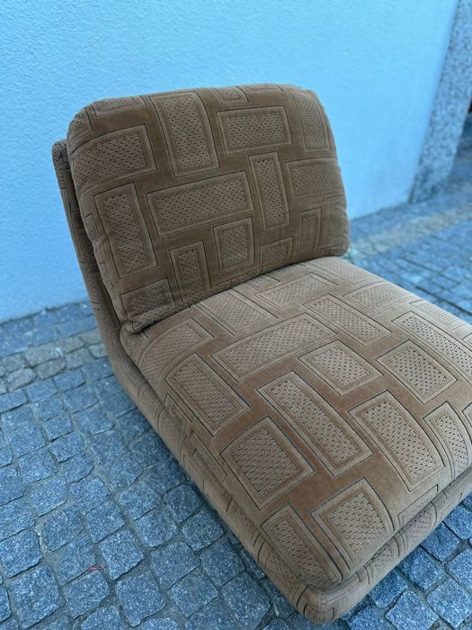 Sofá 1 lugar castanho