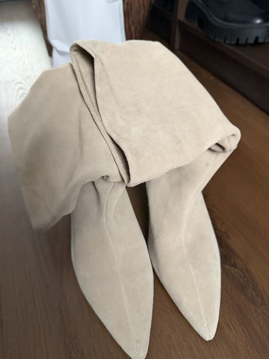 Чоботи бежеві Зара, натуральна замша ! 41 розмір! 26,5 см