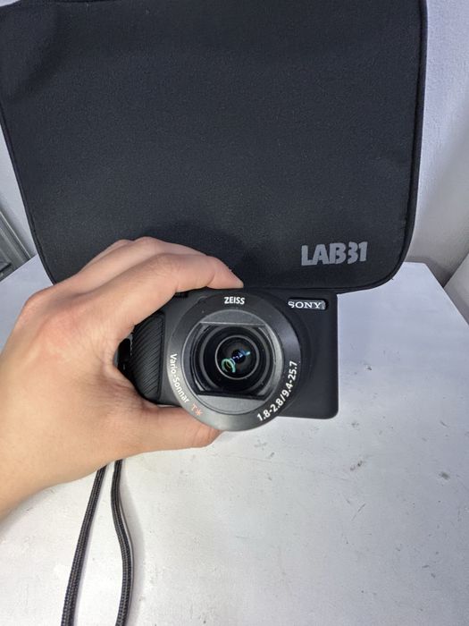 Sony ZV-1 – Como Nova + Kit Completo para Vlog / Conteúdo