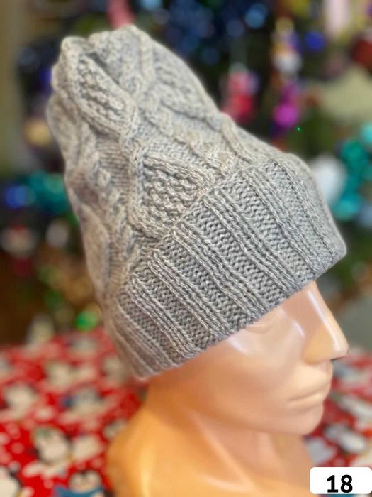 Ciepłe czapki wełniane robione na drutach | rękodzieło od babci