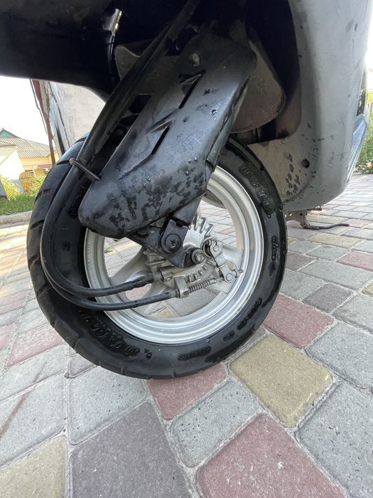 Продам скутер Honda tact 24
